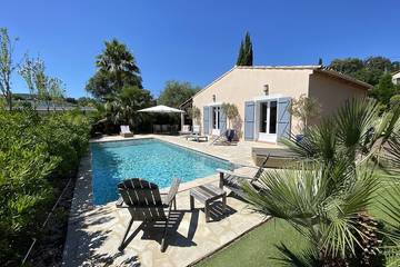 Villa pour 6 personnes, avec jardin à Mandelieu-la-Napoule