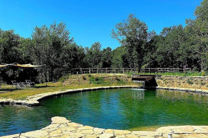 Vacation rental for 16 people, with Balcony and Yard in Tuscany