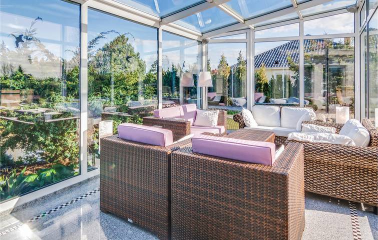 Ferienhaus für 11 Personen mit Terrasse in Grzybowo, Ostsee Vorpommern