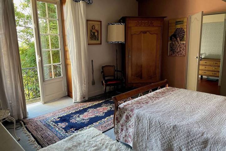 Location de vacances pour 12 personnes, avec jardin et terrasse à Les Ormes - 3