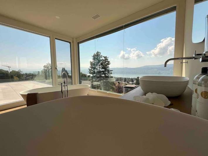 Villa per 6 persone, con giardino e panorama nonché vista lago, adatto a famiglie con bambini - 1