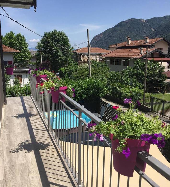 Ferienwohnung für 4 Personen, mit Balkon und Terrasse sowie Garten und Ausblick