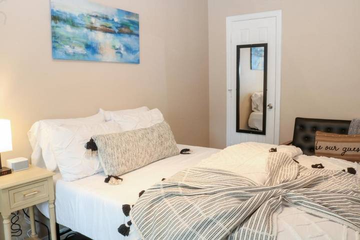 Ferienwohnung für 2 Personen, mit Balkon in Houston