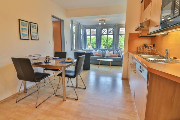 Ferienwohnung für 2 Personen, mit Balkon/Terrasse und Terrasse auf Langeoog