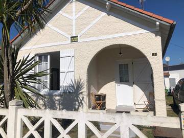 Gîte pour 4 personnes, avec terrasse, animaux acceptés dans Grande plage de Tharon
