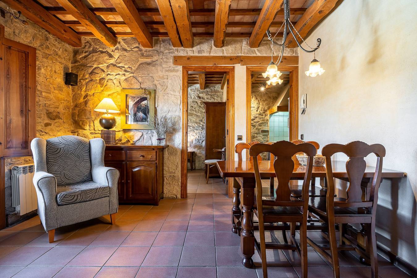 Appartement entier, Appartement 'El Clos 1' avec vue sur la montagne, terrasse privée et Wi-Fi in Conesa, Province de Tarragone