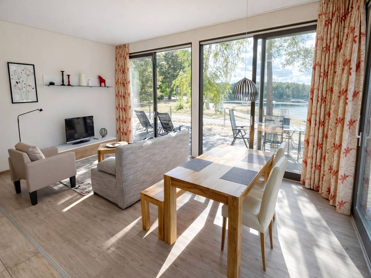 Ganze Wohnung, Bernsteinsee House und Ferien Beach House in Sassenburg, Landkreis Gifhorn