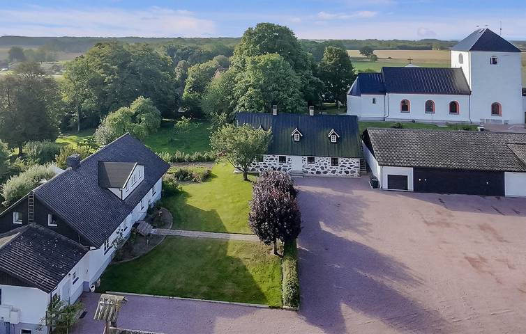 Hus för 7 Personer med trädgård in Hörby, Svenska Östersjön