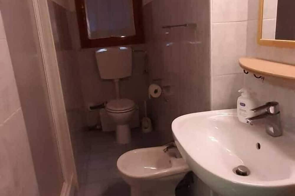 Ganze Wohnung, Go (Li) 300 Mt Vom Meer 6/8 Betten. in Vada, Etruskische Küste