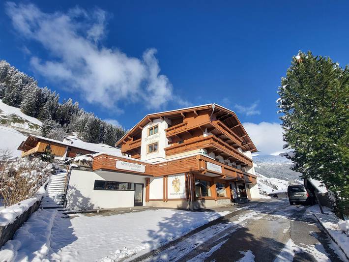 Ferienwohnung für 2 Personen, mit Terrasse und Garten sowie Sauna in Tux - 2