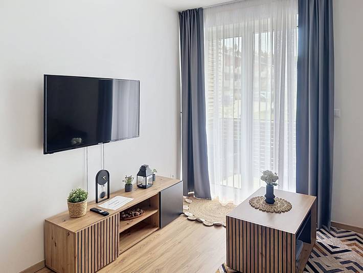 Ferienwohnung für 4 Personen, mit Terrasse und Garten in Lipno