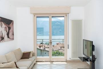 Gîte pour 2 personnes, avec balcon/terrasse et vue sur le lac à Lovere