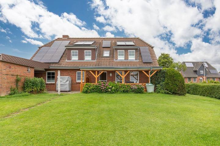 Ferienhaus für 9 Personen, mit Terrasse und Garten in Emmelsbüll-Horsbüll