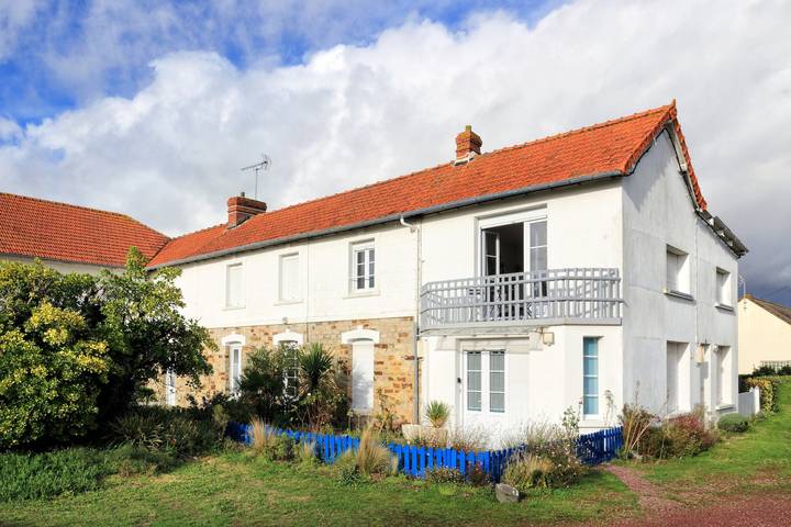 Gîte pour 3 personnes, avec jardin à Barneville-Carteret - 2