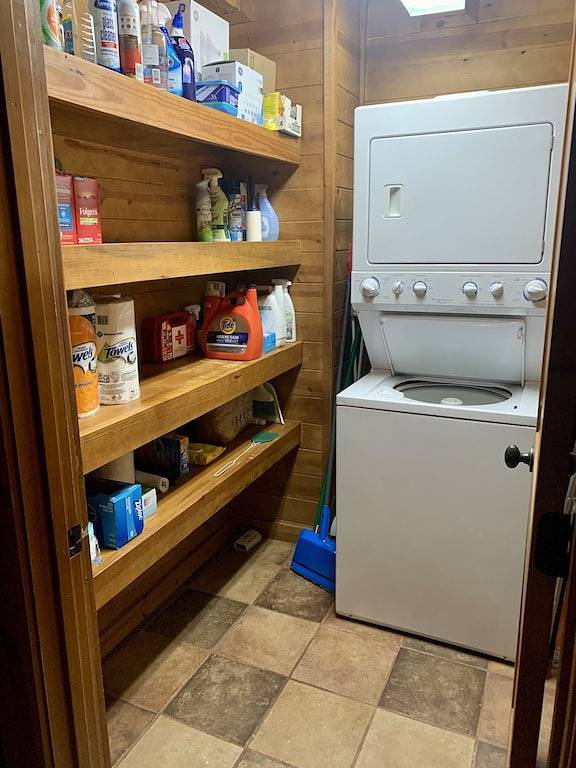 Peaceful, Secluded Cabin near Beaver Lake in Beaver Lake