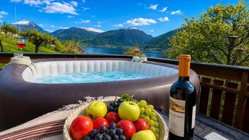 Bed and Breakfast für 3 Personen, mit Garten und Sauna sowie Whirlpool - 1