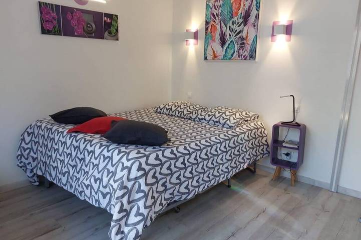 Entire apartment, Studio Le Woody. Calme in Montauban, Tarn-et-Garonne