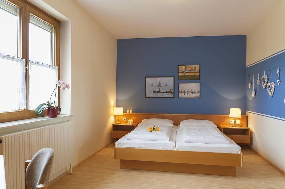 Ganze Wohnung, Landhaus Luka - Appartement Typ 3 \"Holunderblüte\" in Mörbisch am See, Leithaberg