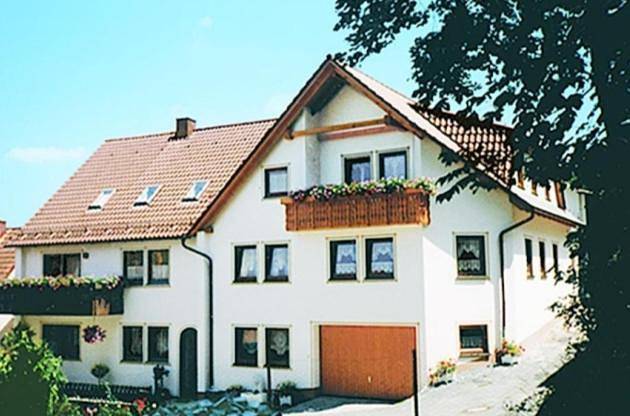 Ganze Wohnung, Fewo Adelhardt Harald in Ahorntal, Frankenalb