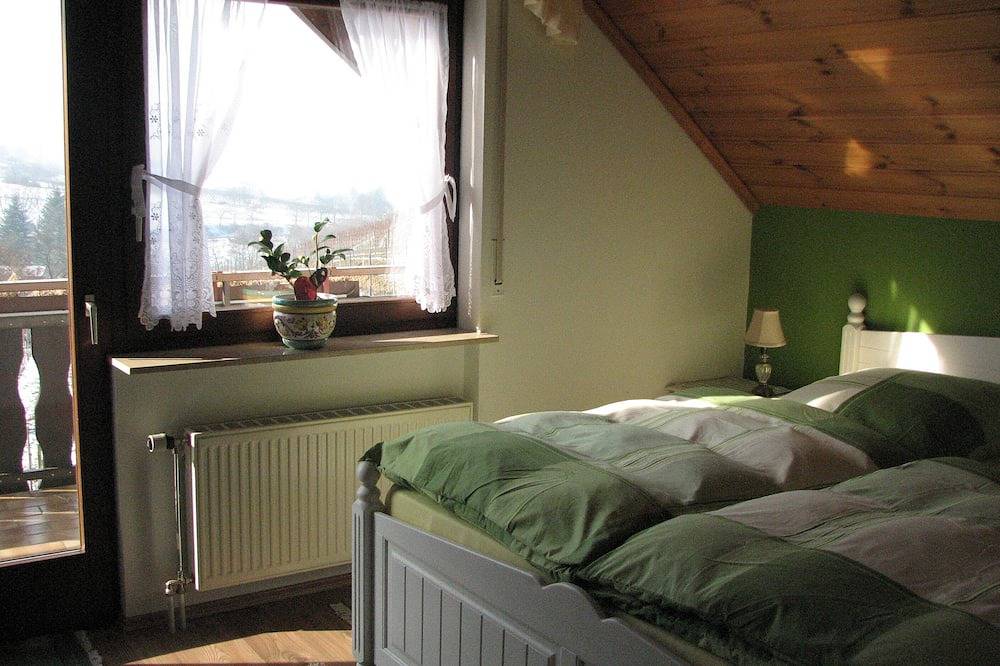 Ganze Wohnung, Haus Jägerwinkel - Wohnung Ii ★★★★ in Britzingen, Müllheim