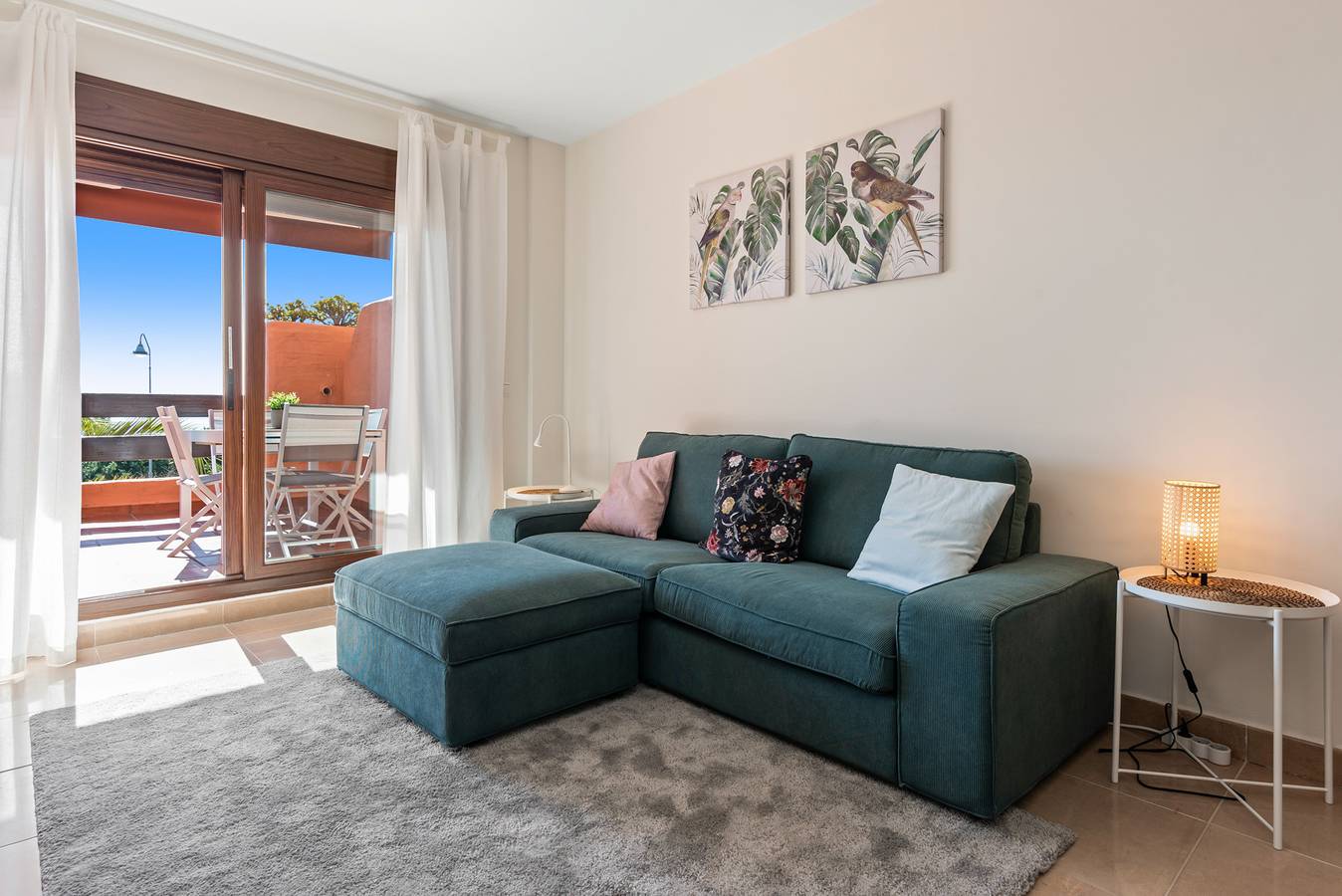 Ganze Wohnung, Casa Playa Del Angel in Estepona, Costa del Sol