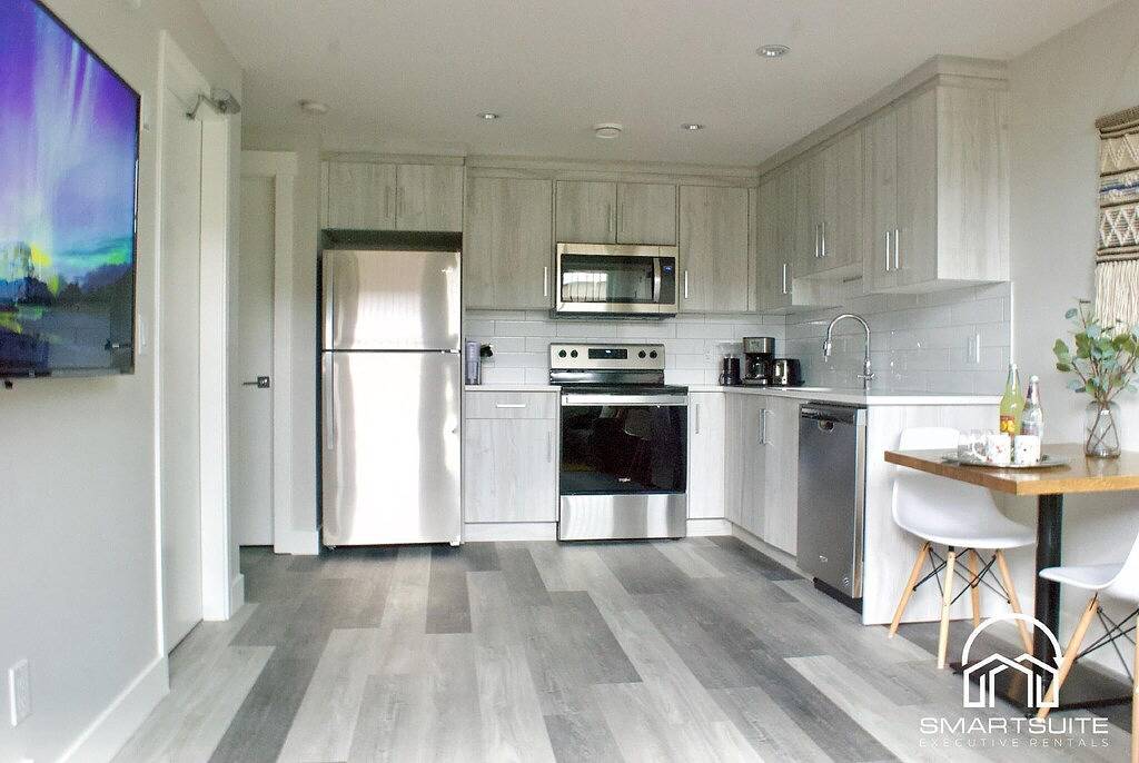 Ganze Wohnung, 1 Bedroom with Sleeper Sofa Sleeps 3! Near downtown and Foothills Hospital in Calgary, Kanadische Rocky Mountains