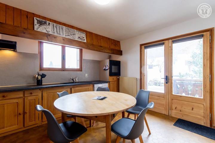 Chalet pour 5 personnes, avec terrasse à Notre-Dame-de-Bellecombe - 4