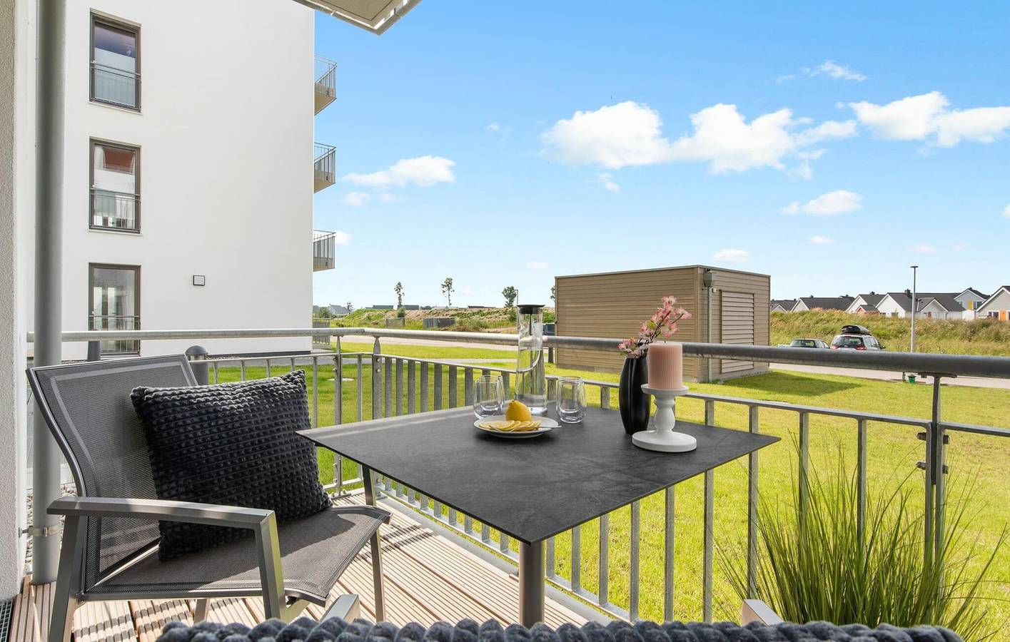 Ganze Ferienwohnung, Appartement mit Meerblick, Terrasse, Parkplatz - 500m zum Strand in Olpenitz, Kappeln