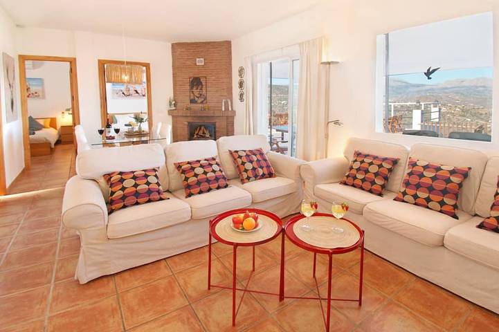 Increíble villa. Impresionantes vistas. in Comares, Provincia de Málaga