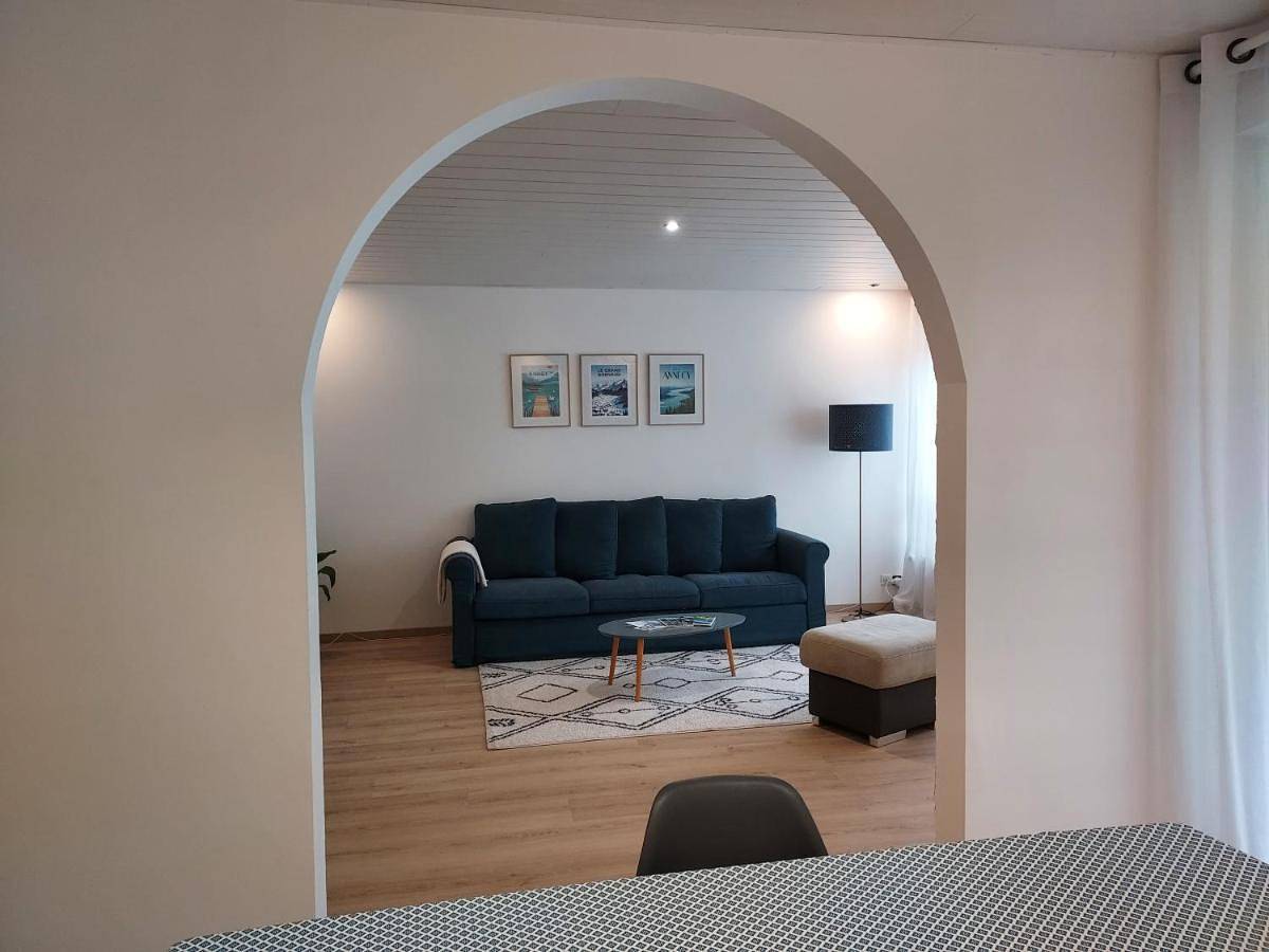 Appartement entier, Grand appartement 2 chambres Calme Parking in Seynod, Annecy (commune)