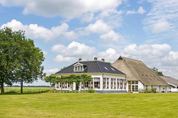 Ferienhaus für 12 Personen, mit Ausblick und Garten in den Niederlande
