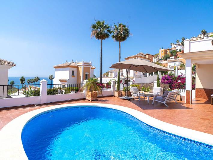 Andalusische Villa mit 3 Schlafzimmern und traditionellem Charme in Punta Lara (Nerja), Nerja
