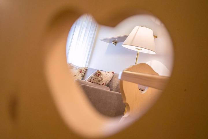 Location de vacances pour 4 personnes, avec Balcon et Terrasse ainsi que Jardin et Piscine à San Martino di Castrozza - 2