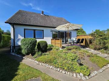 Ferienhaus für 5 Personen, mit Garten und Terrasse in Gammendorf