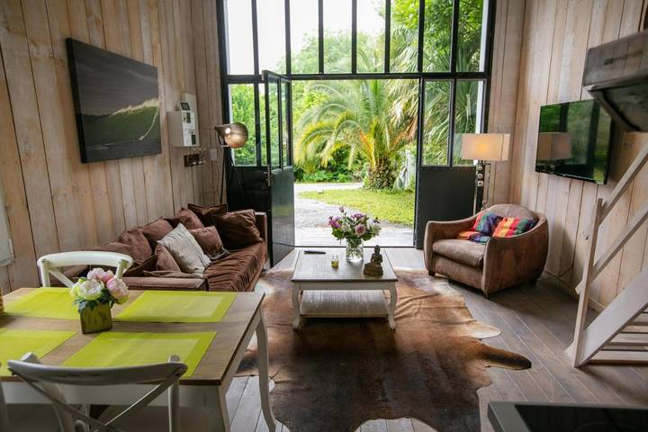 Chambre d’hôte pour 2 personnes, avec jacuzzi et piscine ainsi que terrasse et jardin en Pyrénées-Atlantiques - 2