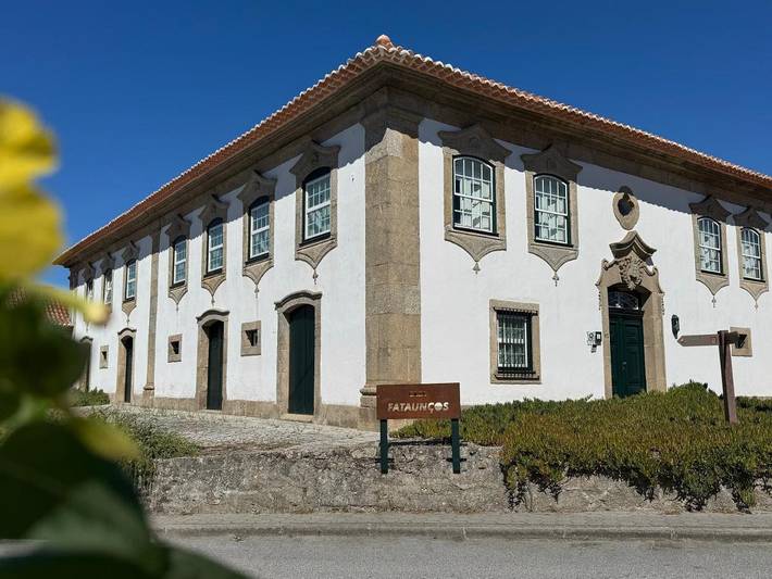 Casa de huéspuedes para 2 personas, con jardín y piscina en Oliveira de Frades