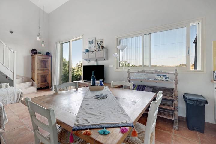 Holiday Home with Private Pool, Terrace, Stunning View, and Wi-Fi in Sainte-Camelle, Carcassonne region