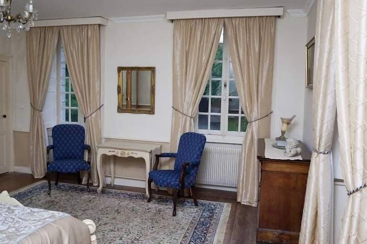 Location de vacances pour 14 personnes, avec jardin et terrasse à Hambye - 3