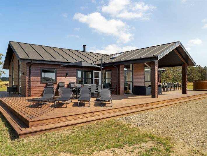 Ferienhaus für 10 Personen, mit Whirlpool und Terrasse sowie Sauna, mit Haustier in Grønhøj Strand