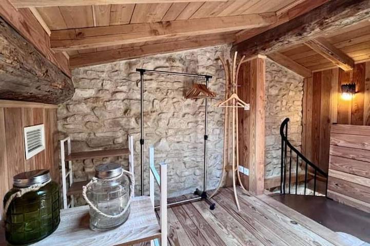 Location de vacances pour 4 personnes dans Gare De Nimes