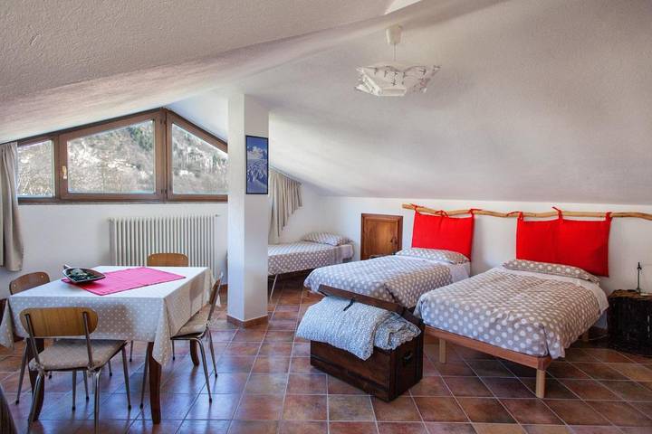 Gîte pour 5 personnes, avec jardin ainsi que vue et sauna, animaux acceptés à Villar San Costanzo - 3