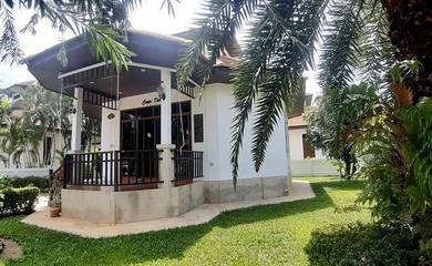 Holiday Home for 2 People in Prachuap Khiri Khan Province, Photo 2