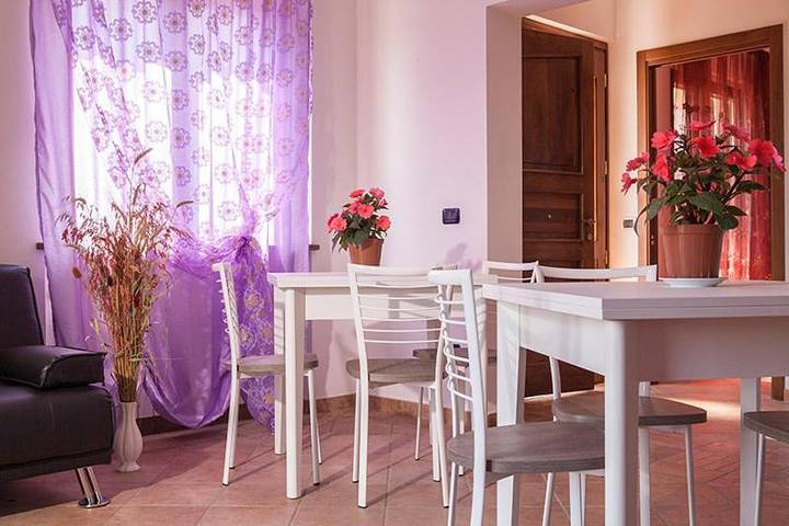 Chambre d’hôte pour 2 personnes, avec jardin, animaux acceptés à Urbania - 2
