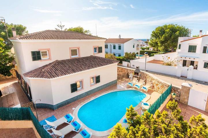 Ferienhaus für 8 Personen, mit Pool, kinderfreundlich in Cala Blanca