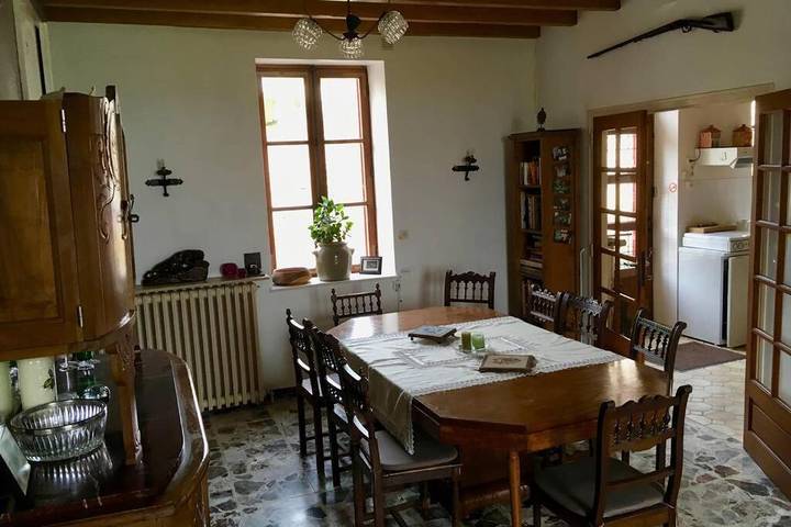 Location de vacances pour 12 personnes, avec Balcon et Terrasse ainsi que Jardin et Piscine à Lanty - 4