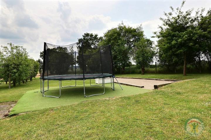 Gîte pour 12 personnes, avec terrasse et jardin à Guignen - 4