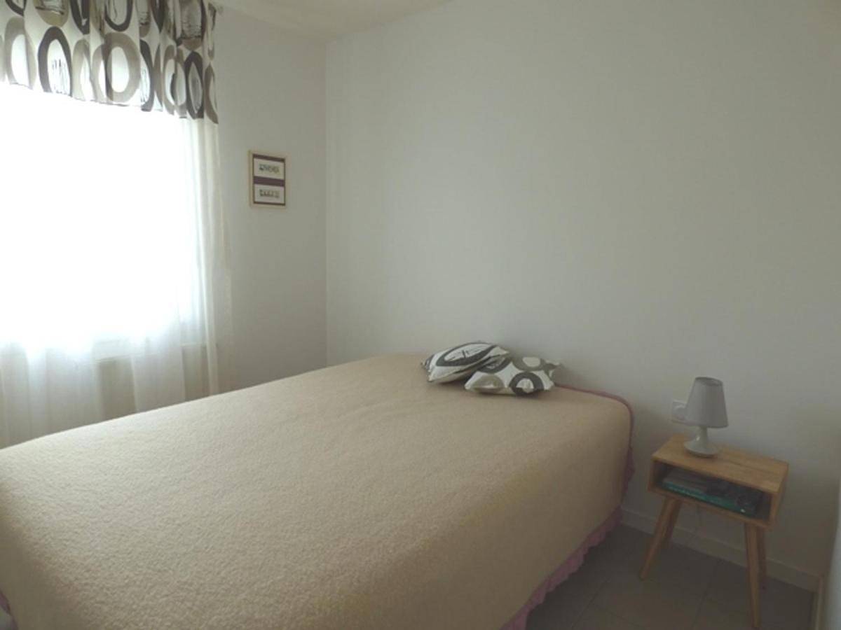 Holiday Home (6 Adults) in Marsilly, Région de La Rochelle