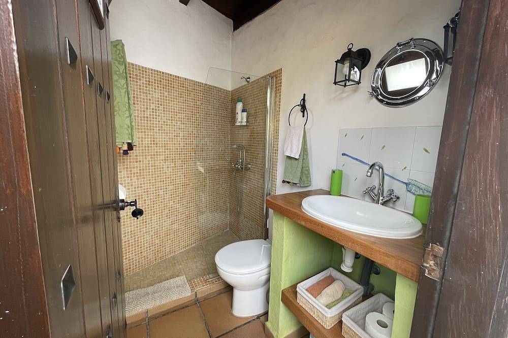 Lv Los Veroles with heated and private pool, beautiful views and wifi. in La Suerte (Canary Island), Agaete