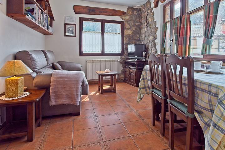 Casa rural para 4 personas, con Balcón en Posada de Valdeón - 4