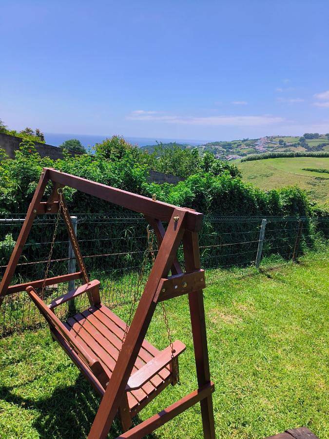 Location de vacances pour 6 personnes, avec jardin et vue à Povoação - 2